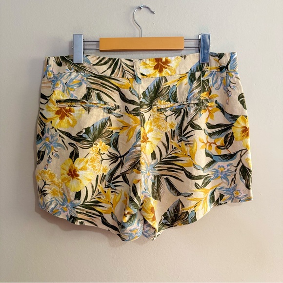 Old Navy Mid-Rise Linen Blend Yellow & Green Floral Shorts 5” - Picture 10 of 15